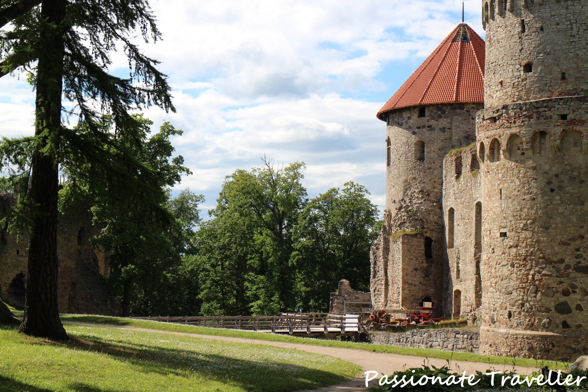 Pala kaunista Latviaa: Linnoituskaupunki Cēsis