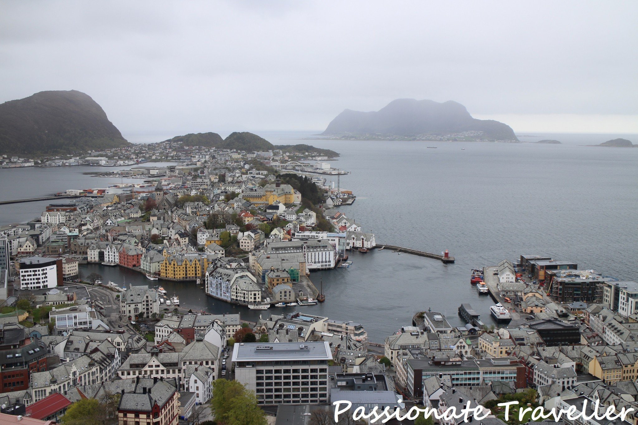 Norjan vuonoristeily: Ålesund & serpentiinitie Trollstigen