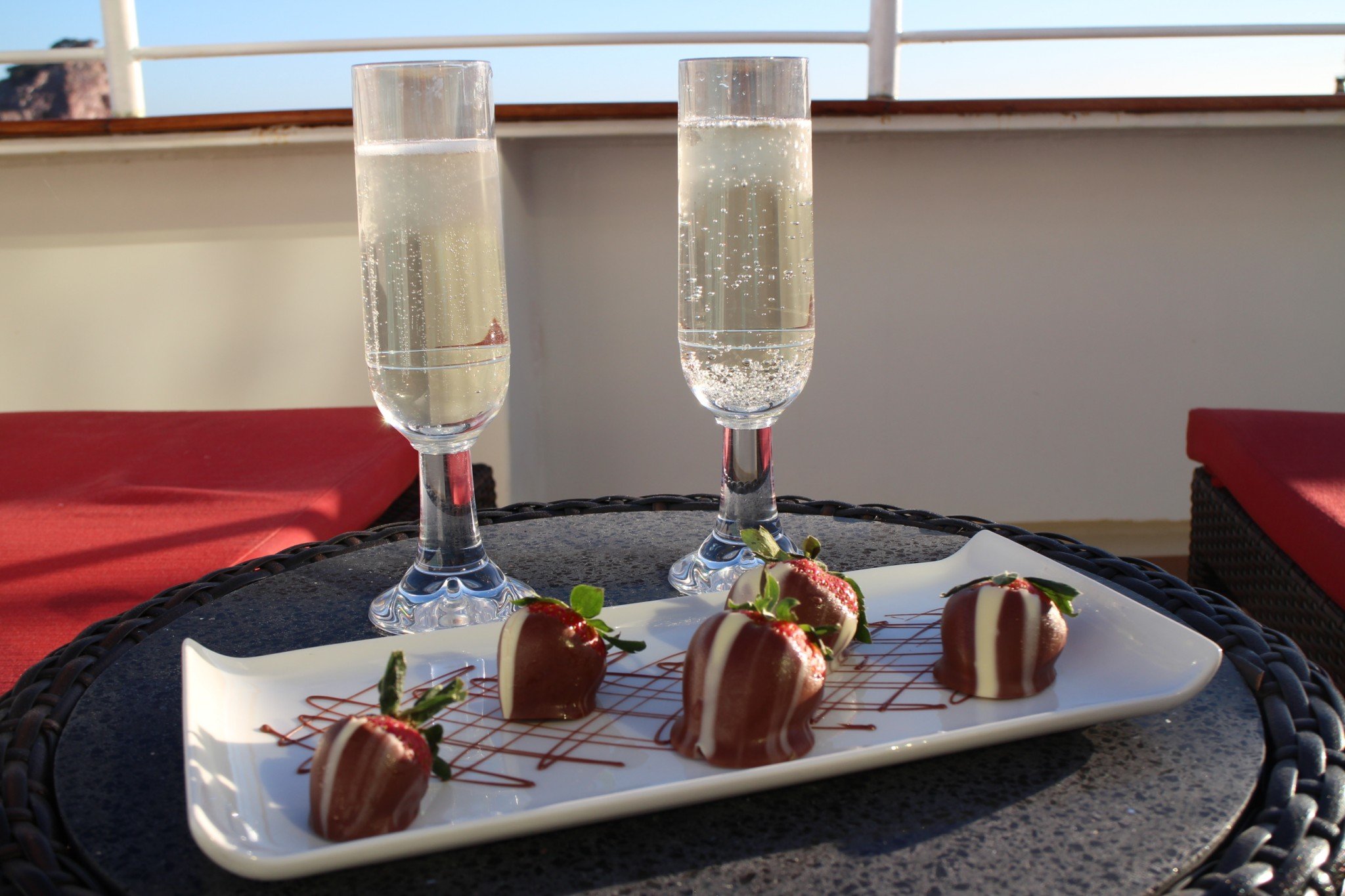 Norwegian Jewel suite perks 5