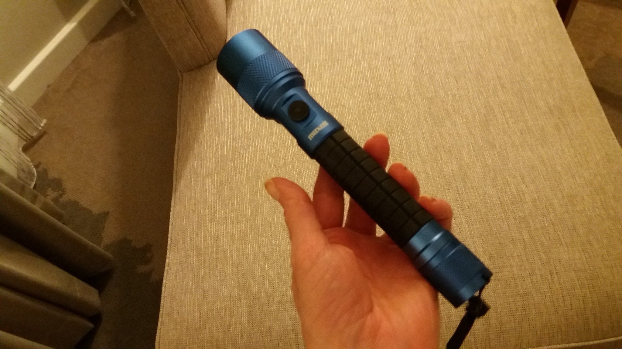 Maxell UV-taskulamppu