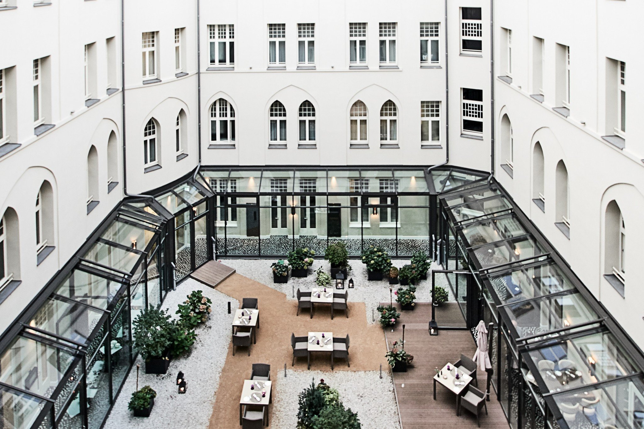 Hotel am Steinplatz Courtyard