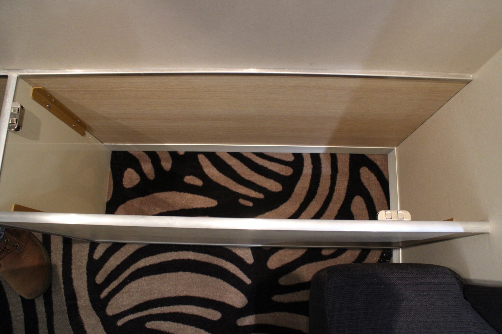 Silja Europa DeLuxe hytti säilytys