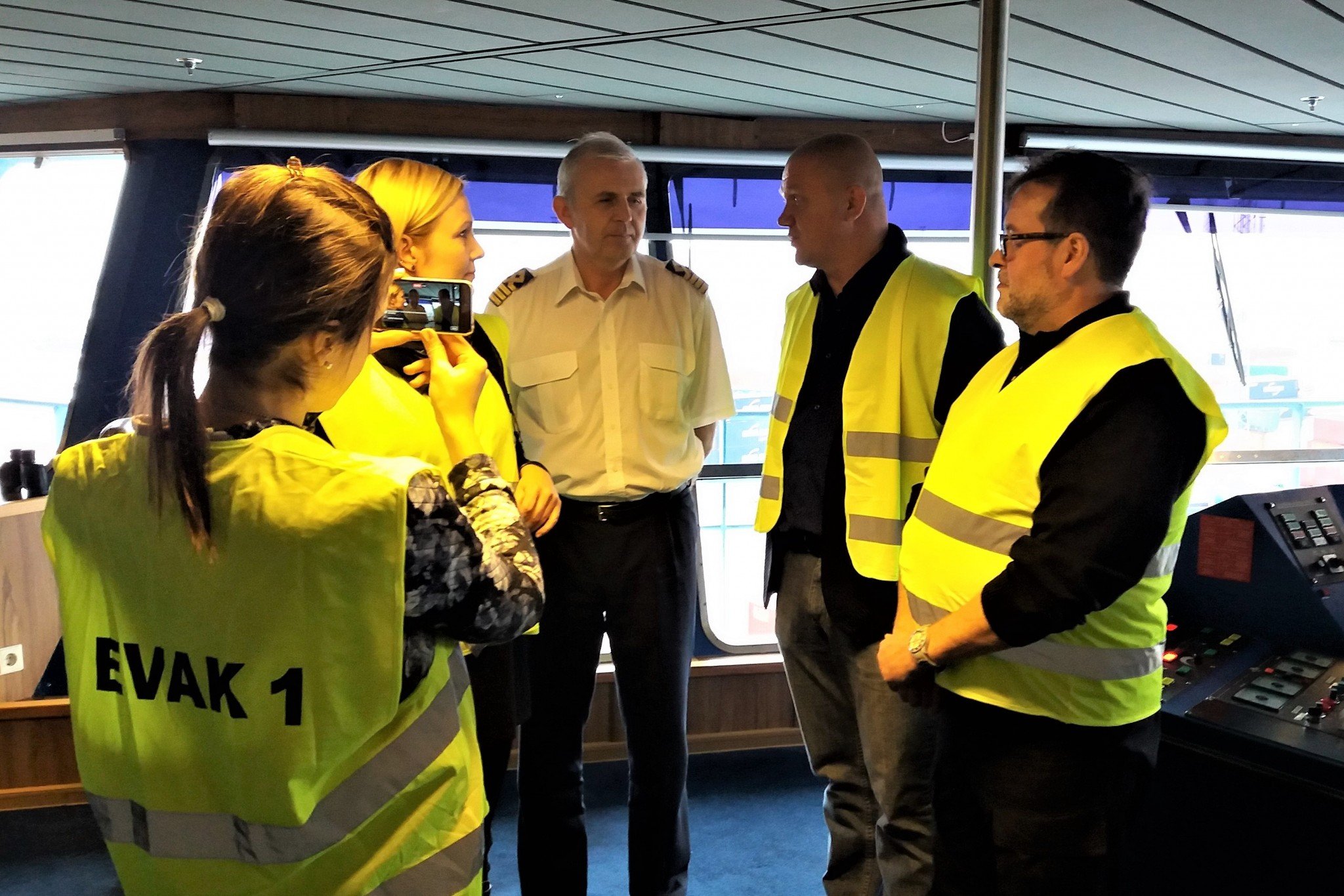 Silja Europa kapteeni (2)