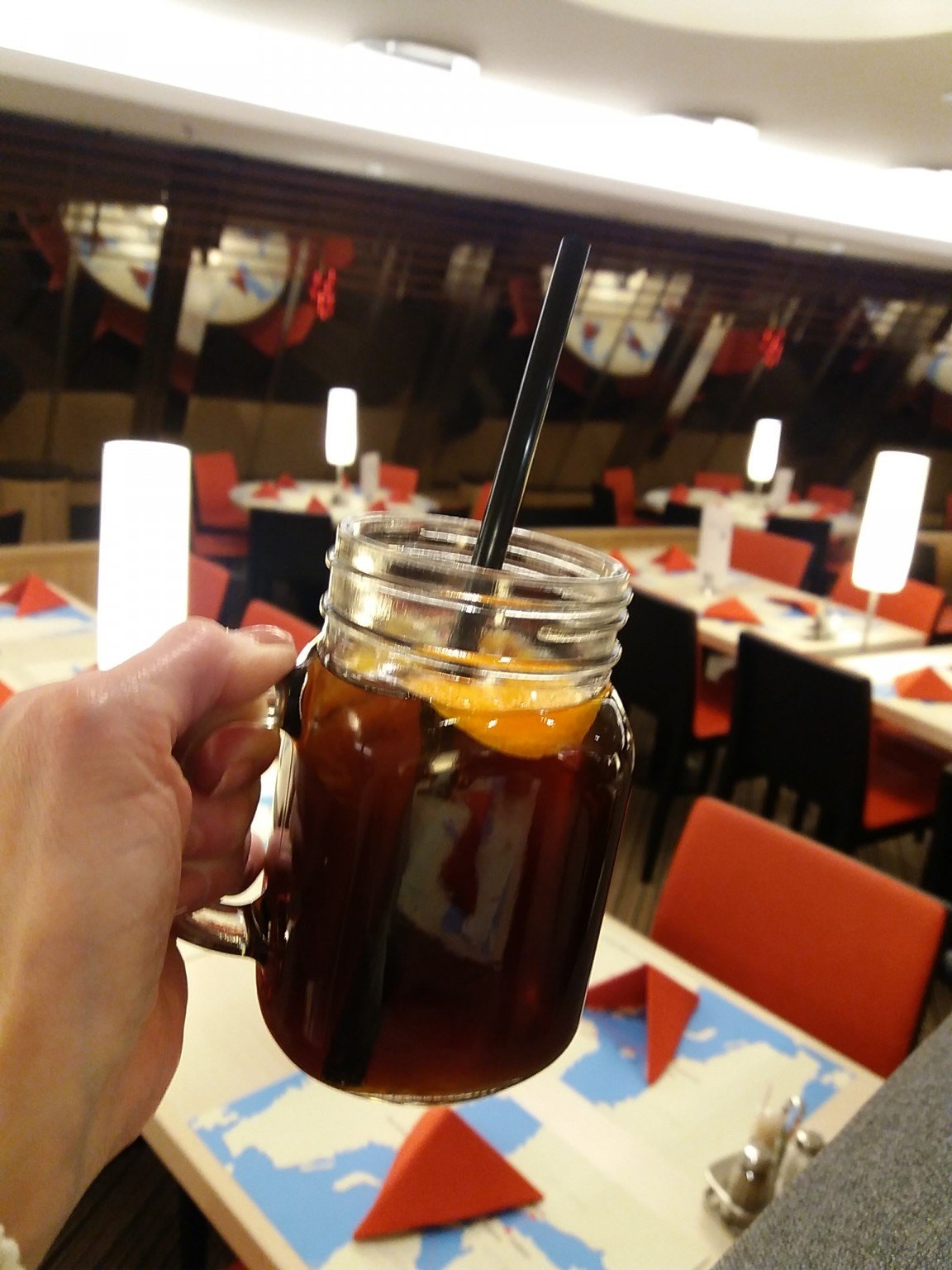 Tallink Silja kylmäuutettu musta kahvi