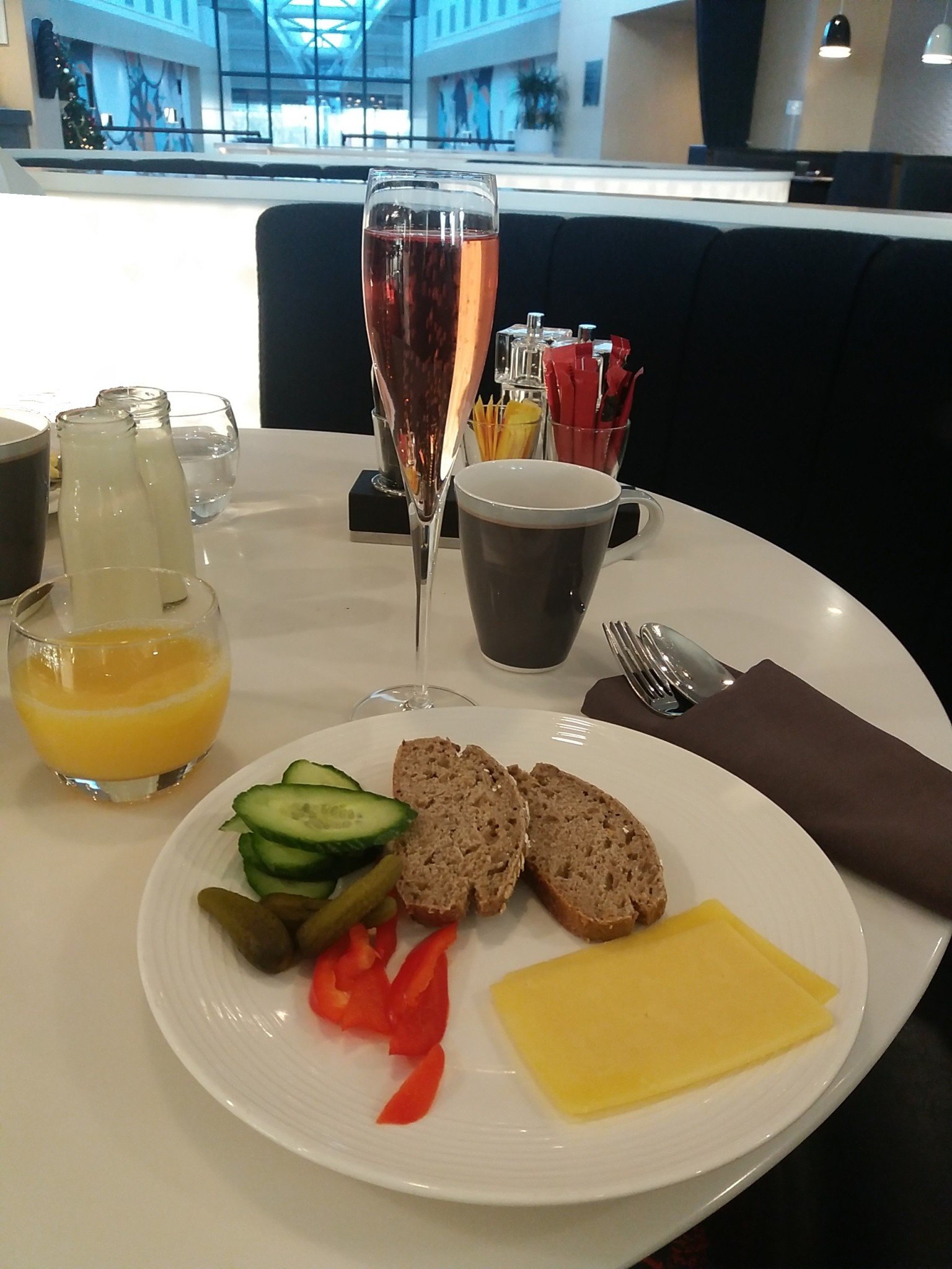 Radisson Blu Manchester Airport Breakfast