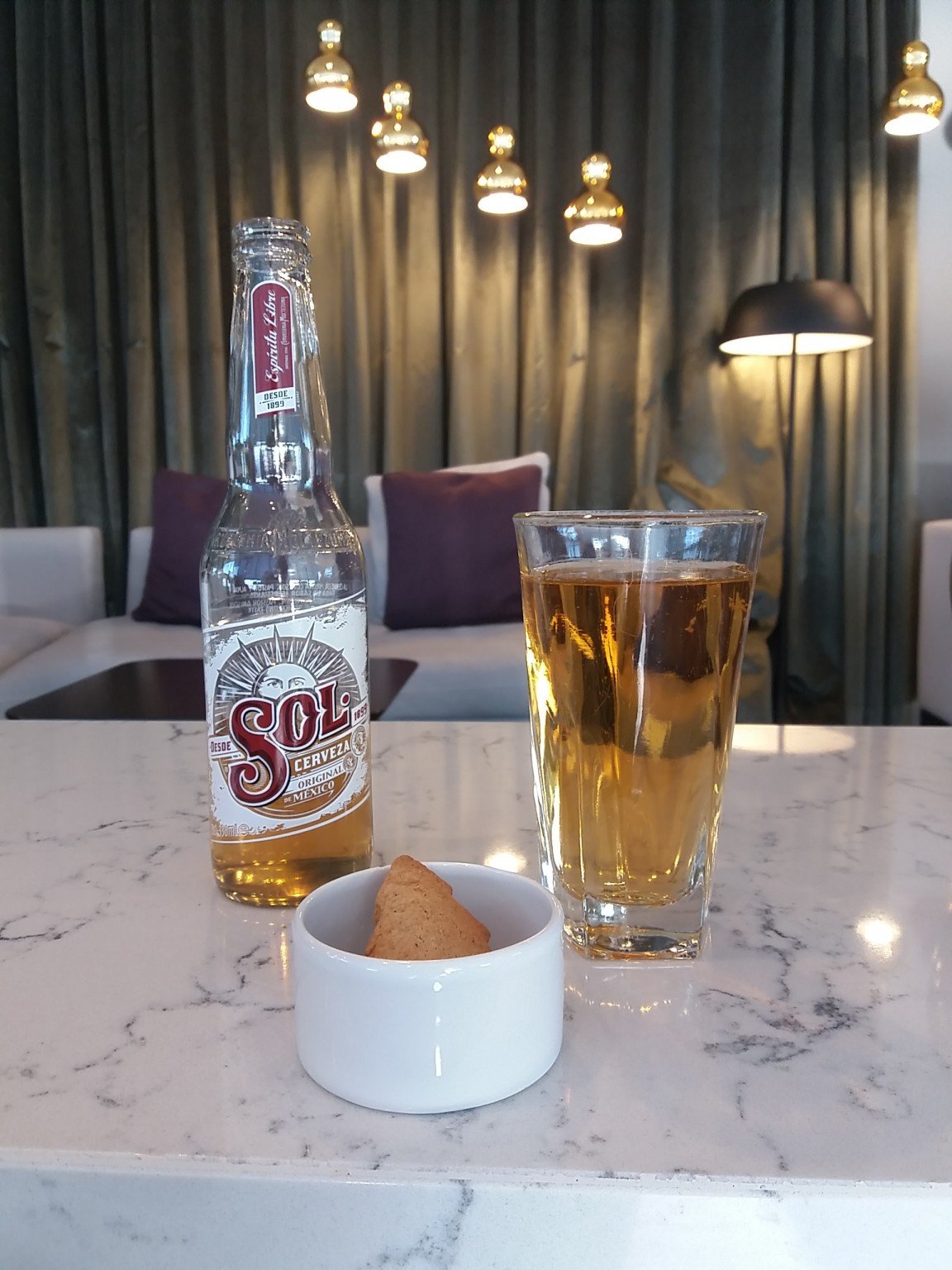 Radisson Blu Manchester Airport Business Room Business Lounge