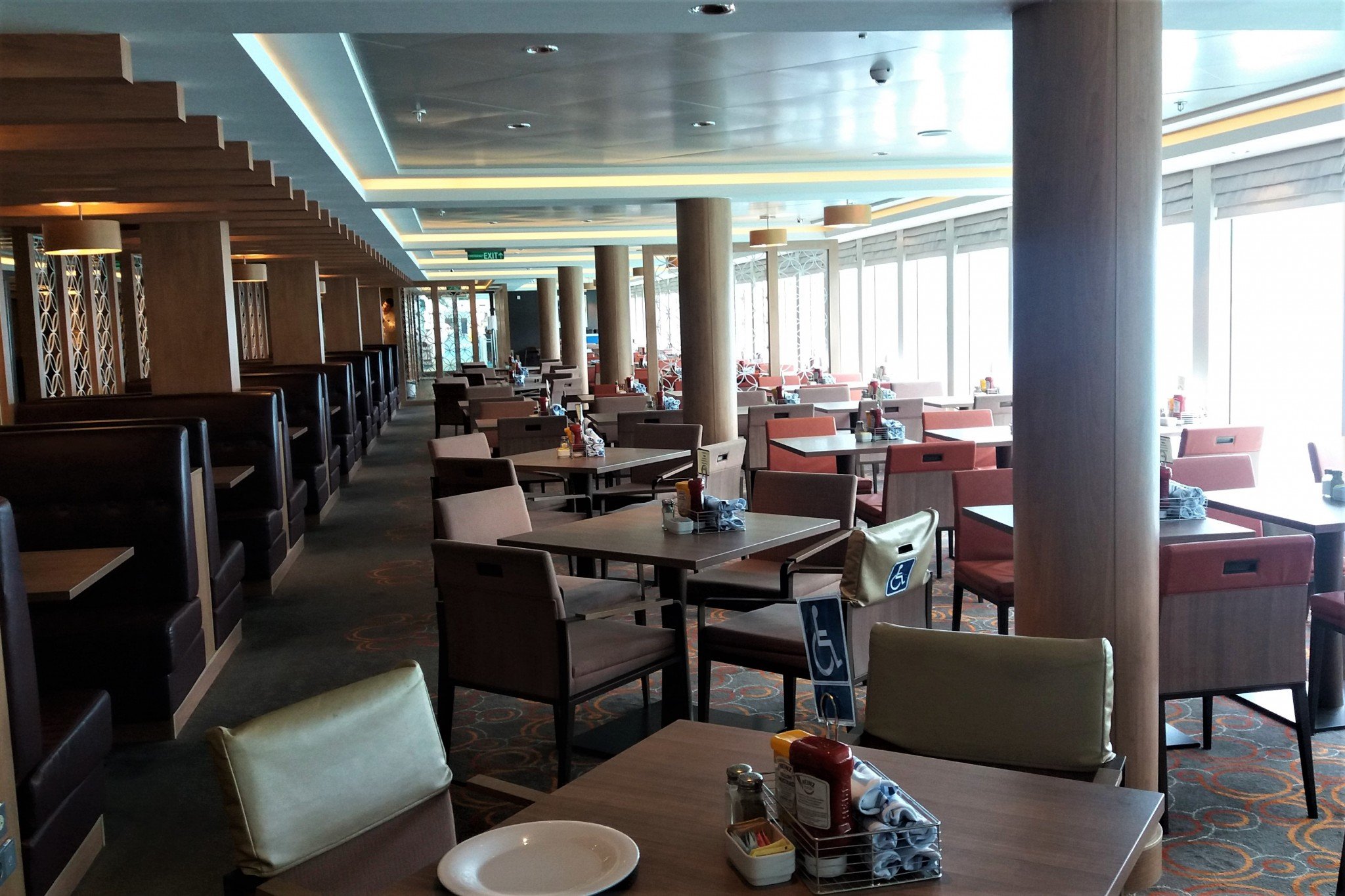 Norwegian Escape Garden Cafe