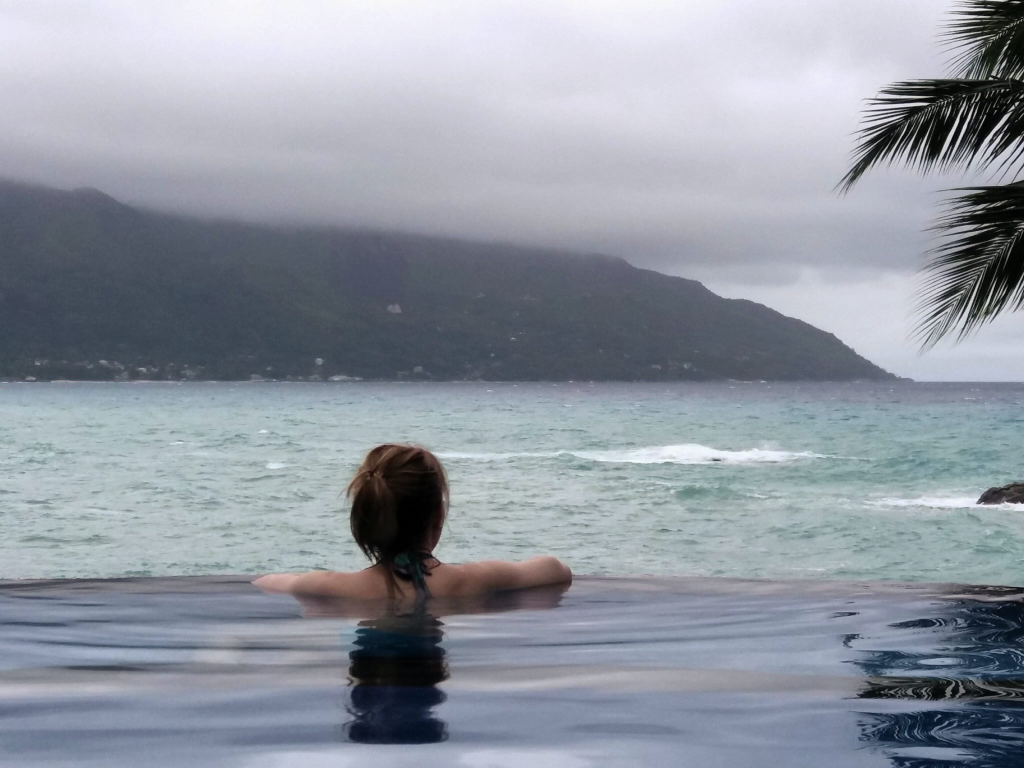 Hei! olen Kisse, vähän hassu sohvaperuna