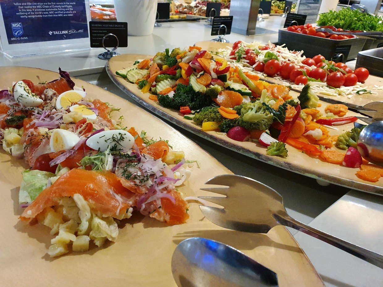 Tallink Megastar Business Lounge ruoka