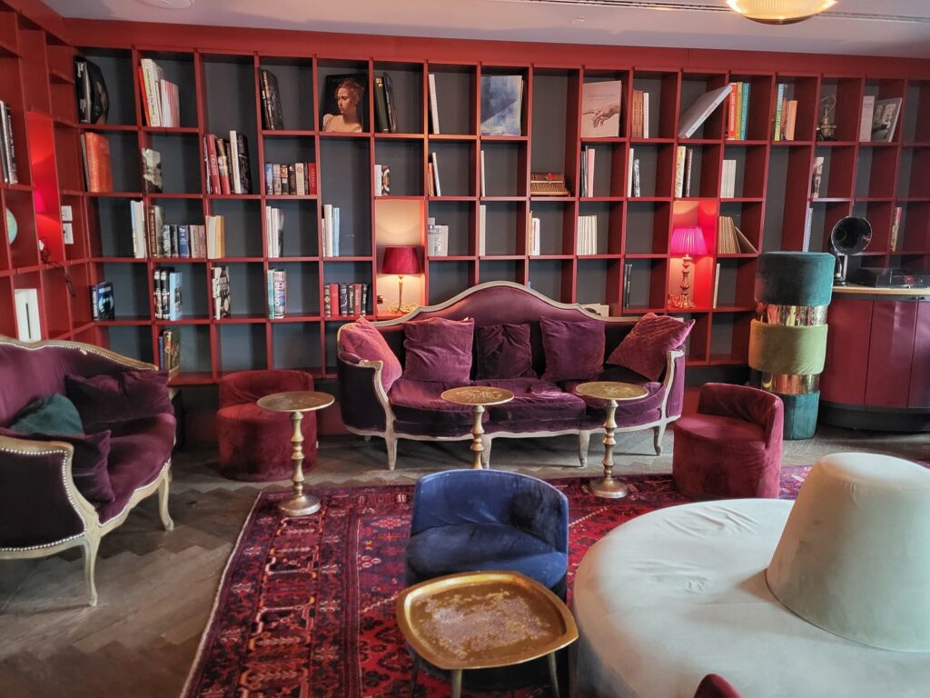 25hours Hotel The Royal Bavarian München kokemuksia