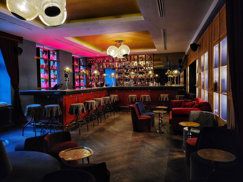 25hours Hotel The Royal Bavarian kokemuksia Boilerman Bar 