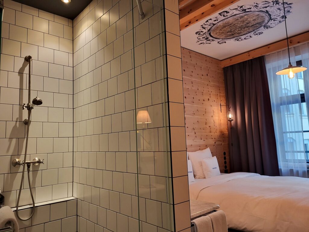 25hours Hotel The Royal Bavarian München kokemuksia