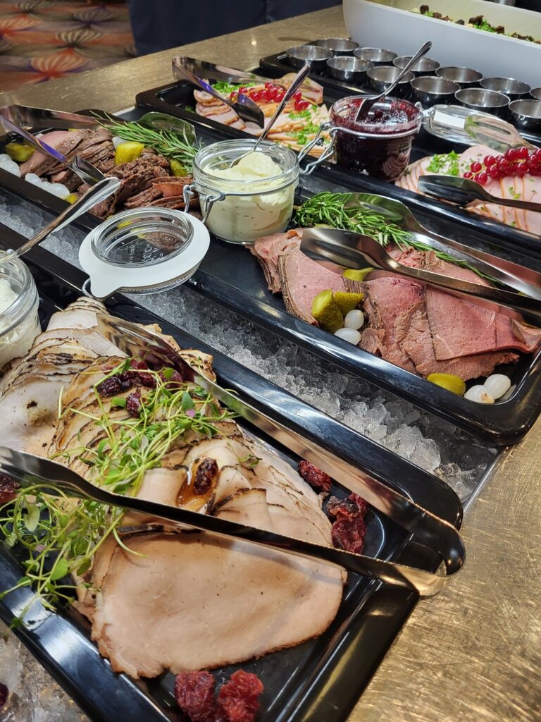 Eckerö Line joulubuffet hinta kokemuksia